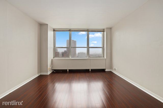 Building Photo - 2 br, 2 bath Condo - 655 W Irving Park Rd ...