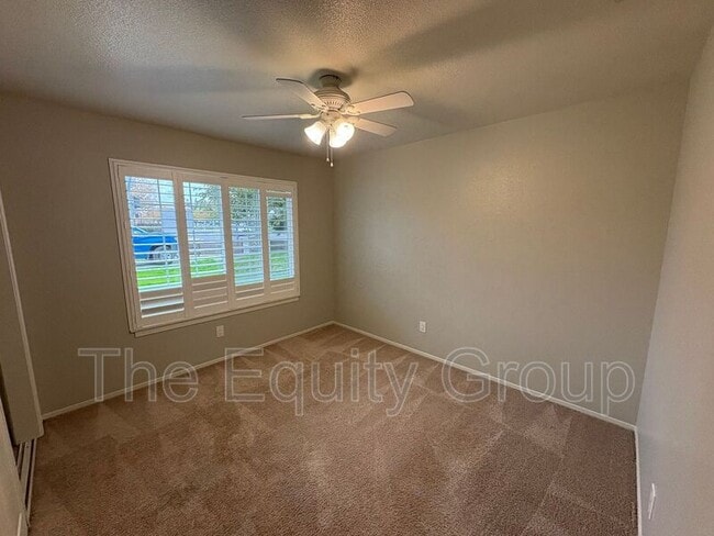 Building Photo - 1937 Chinowth St