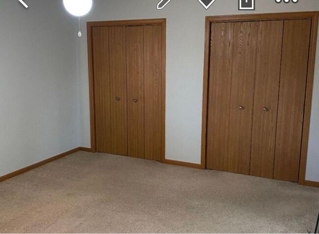 Building Photo - 475 Plum Creek Ct