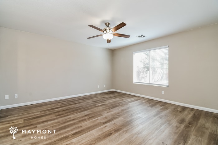 Building Photo - 525 S St Claire