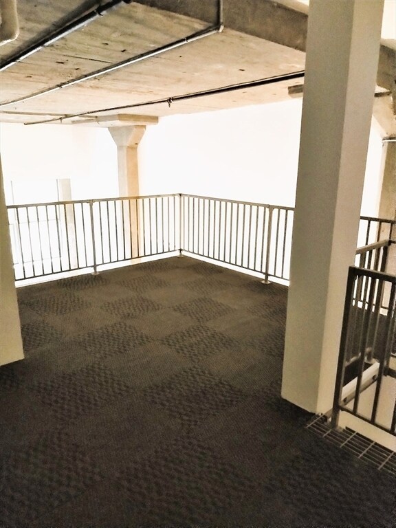 Building Photo - 156 Porter St