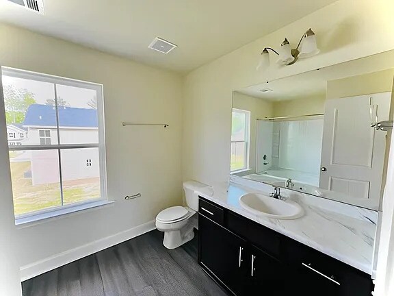 Building Photo - 719 Mill Creek Cir
