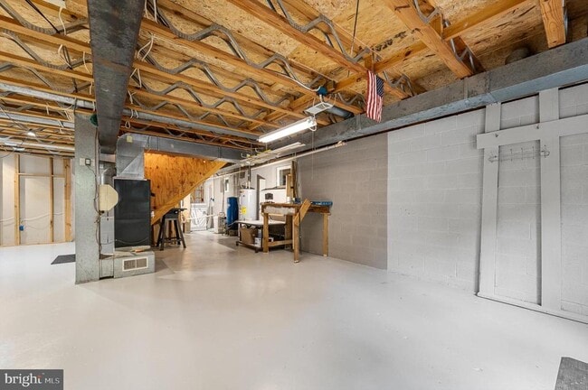 Building Photo - 813 Leeds Manor Ln