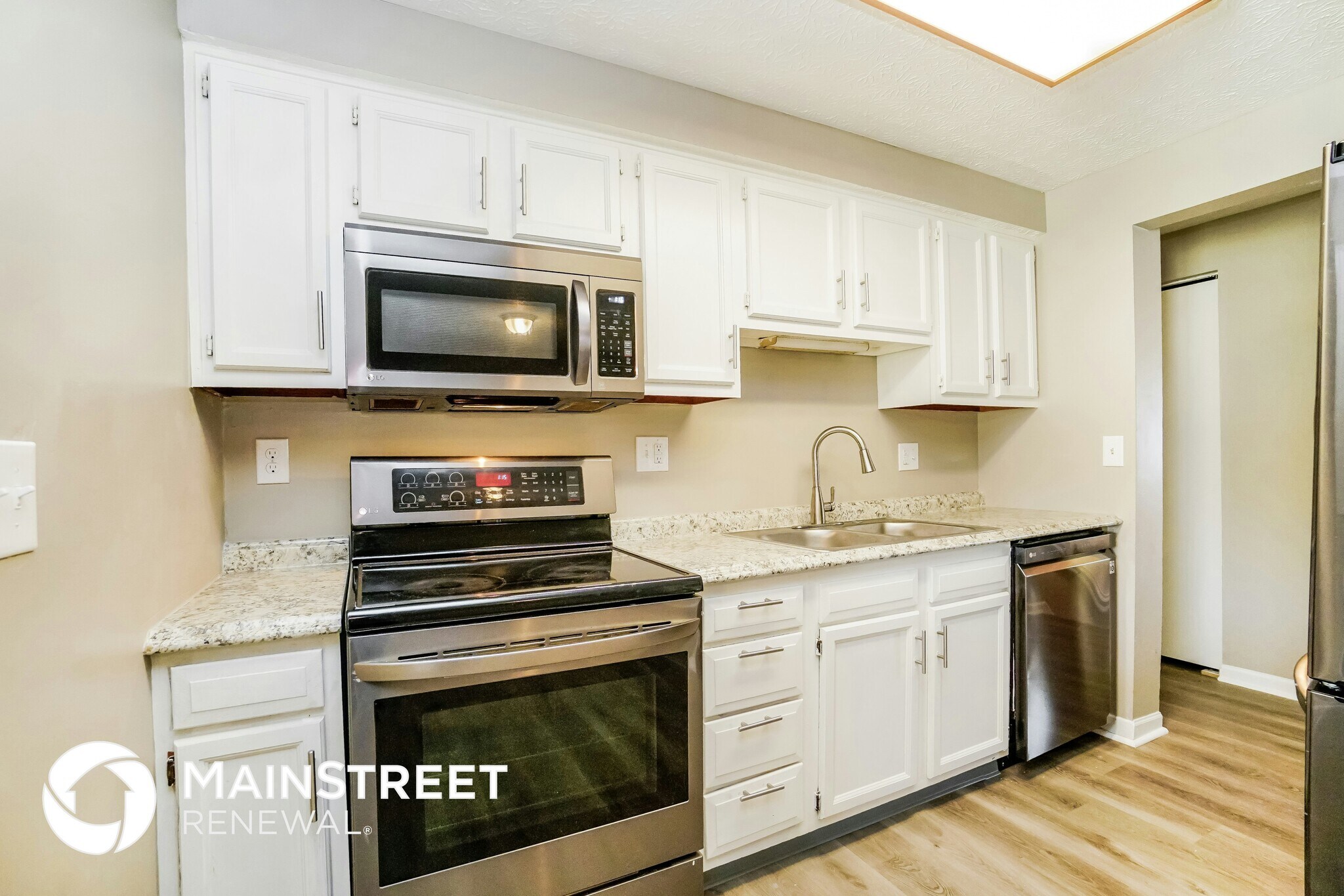 Building Photo - 2168 Jade St