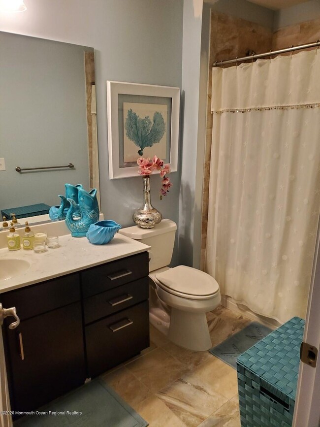 Building Photo - 99 Steiner Ave