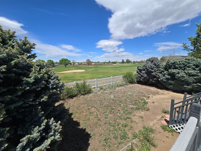 Building Photo - Spacious and Bright 4 Bedroom Home with Garage and Basement Now Available!