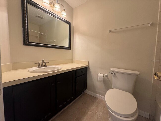 Building Photo - 964 Helmsley Ct