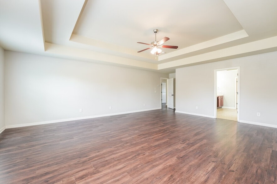 Building Photo - 304 Brittney Cove