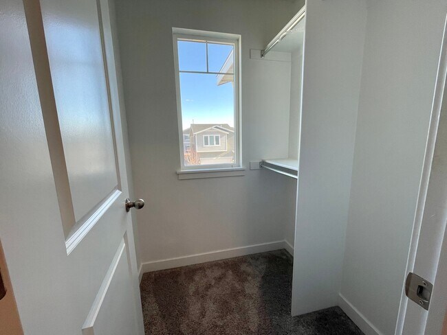 Building Photo - 12038 El Capitan Ln