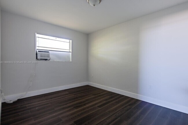 Building Photo - 26545 SW 137th Ave