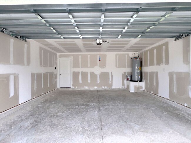 Building Photo - NEW 2026 Four-Bedroom Home in Eagle Lake