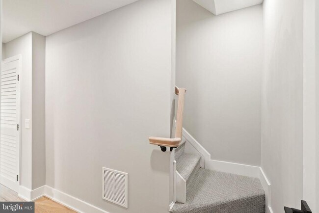 Building Photo - 13466 Foxlease Ct