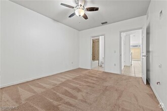 Building Photo - 15005 Auk Way