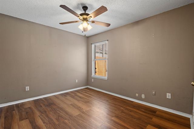 Building Photo - 5636 Creekhollow Dr
