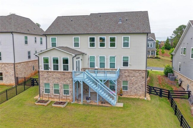 Building Photo - 4665 Shipley Ave