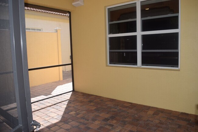 Building Photo - PGA Verano