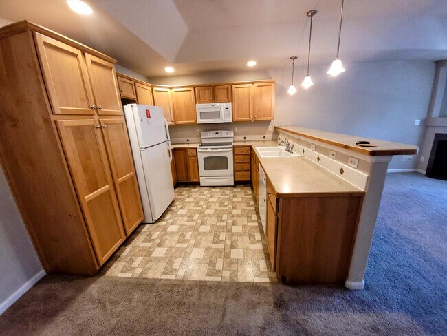 Building Photo - 3639 W 29th St