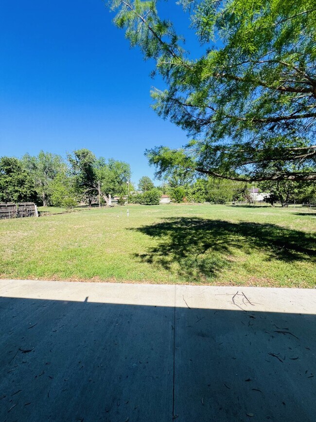 Building Photo - Beautiful 3 bedroom home in Chisolm School District!