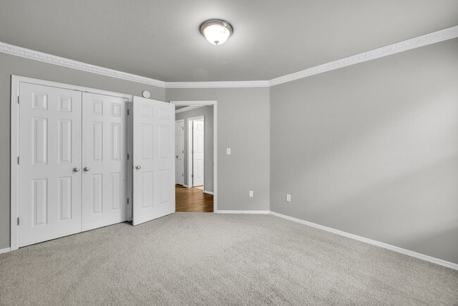 Building Photo - Welcome to this gorgeous home in the highly desirable Eddington Place neighborhood!