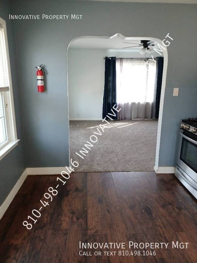 Building Photo - 4354 Elms Rd