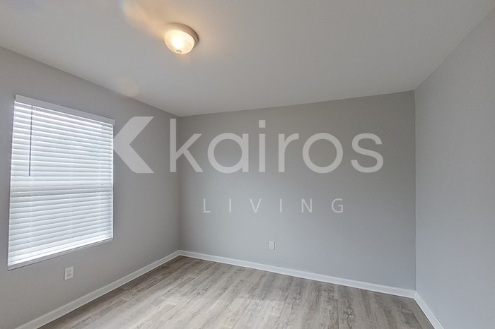 Building Photo - 21664 Yosemite Blvd