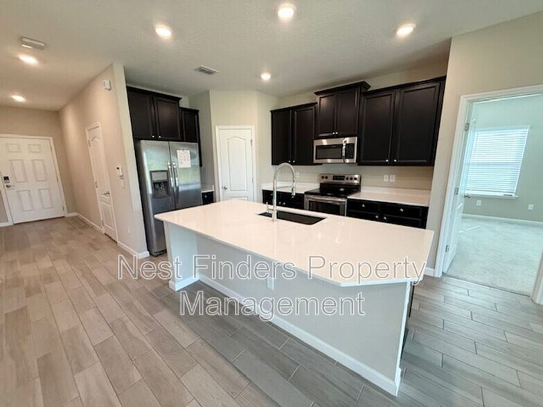 Building Photo - 10169 Powell Creek Ct
