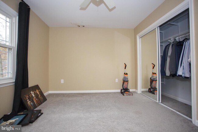 Building Photo - 8391 Miller Pl