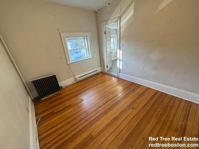 Building Photo - 1725 Commonwealth Ave