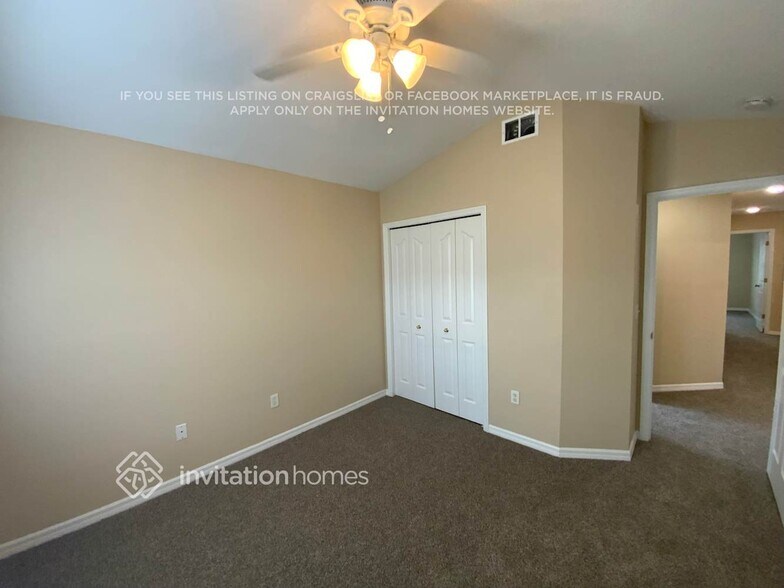 Building Photo - 10507 Grayslake Ct