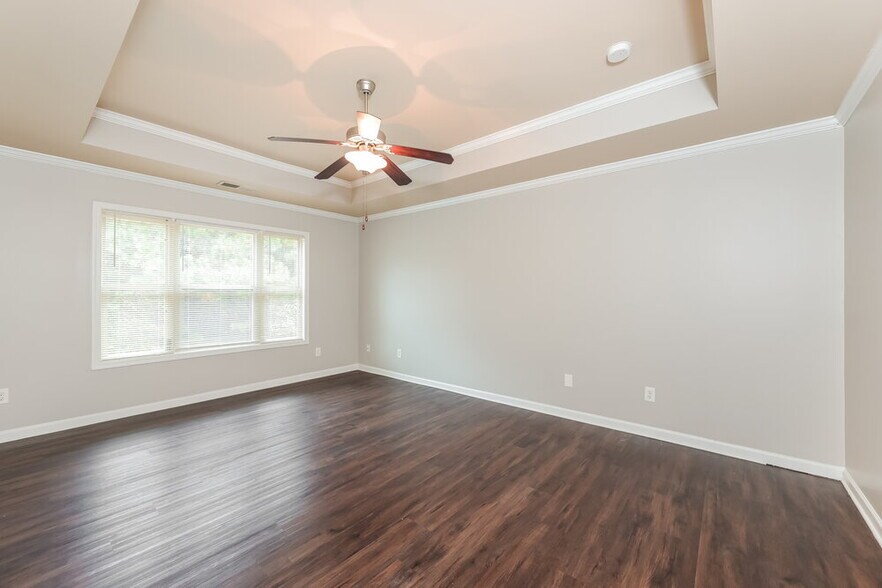 Building Photo - 131 Shadow Creek Ct
