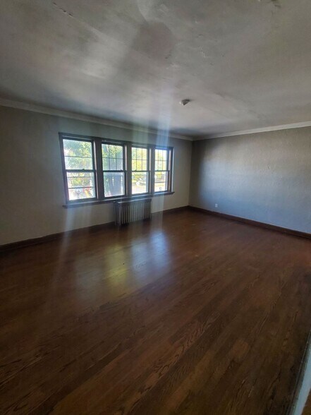 Building Photo - 4409 W Burleigh St