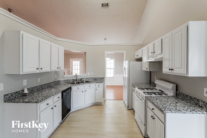 Building Photo - 1654 Amhearst Walk Rd