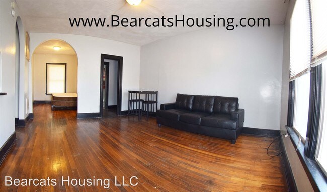 Primary Photo - 32 Edwards St