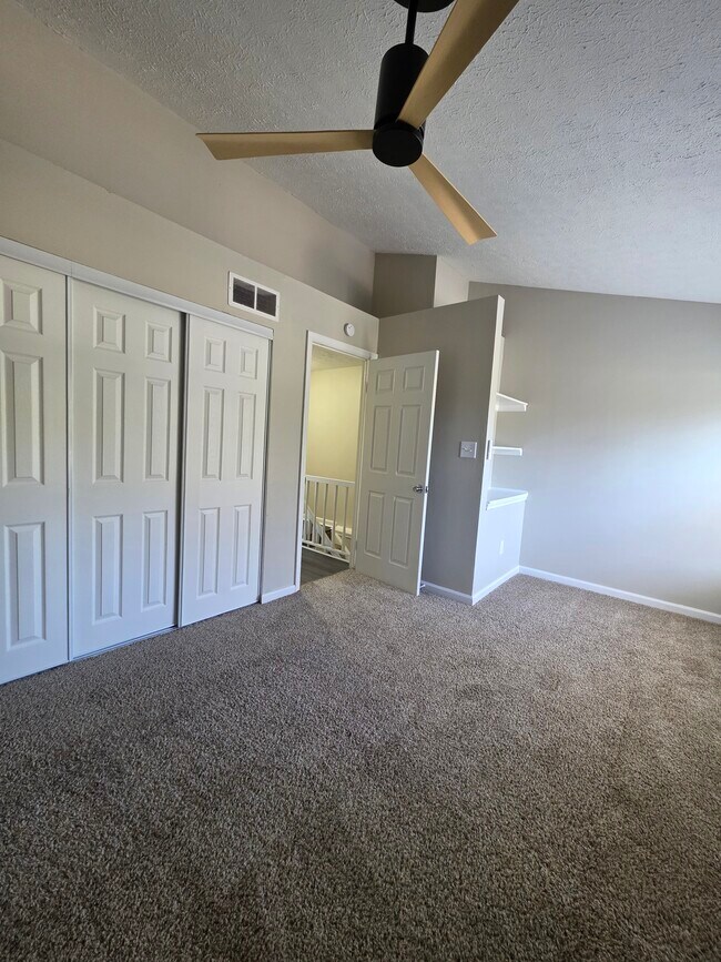 Building Photo - 8512 Hague Rd