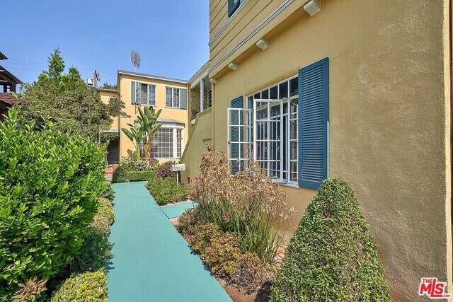Building Photo - 703 Lorraine Blvd