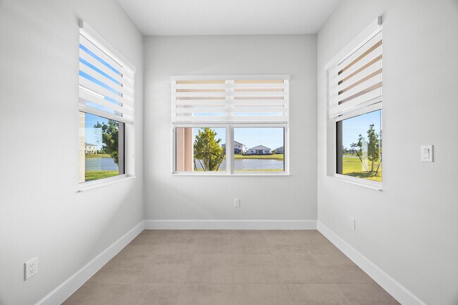 Building Photo - 14208 Lacebark Ln