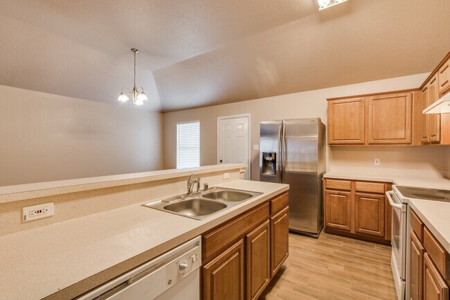 Building Photo - 17006 Marlin Spike Way