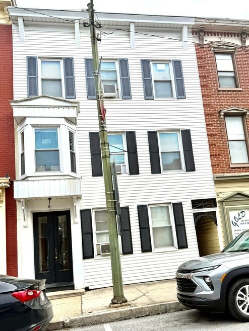 Building Photo - 61 W Main St