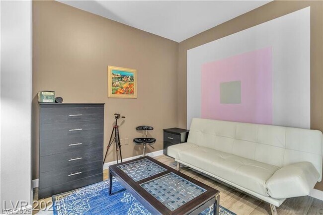Building Photo - 4525 Dean Martin Dr