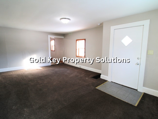 Building Photo - 3 BR House with 2 FULL Baths and Central Air NO SECTION 8