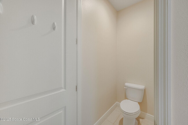 Building Photo - 8233 Loren Cove Dr
