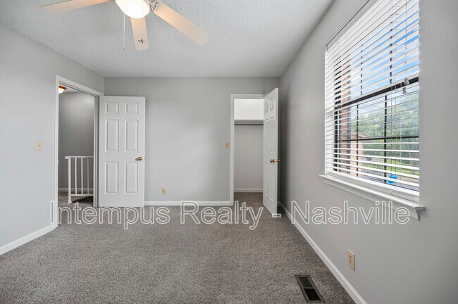 Building Photo - 5771 Brentwood Trace