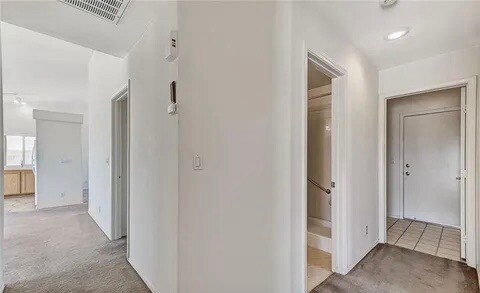 Building Photo - 5917 Briar Rose Ln