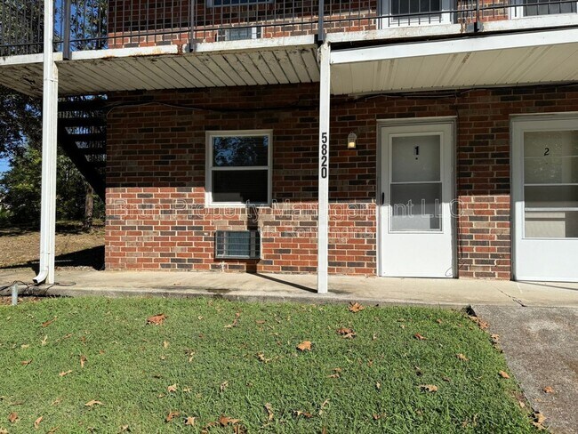 Building Photo - 5820 Sanford Rd