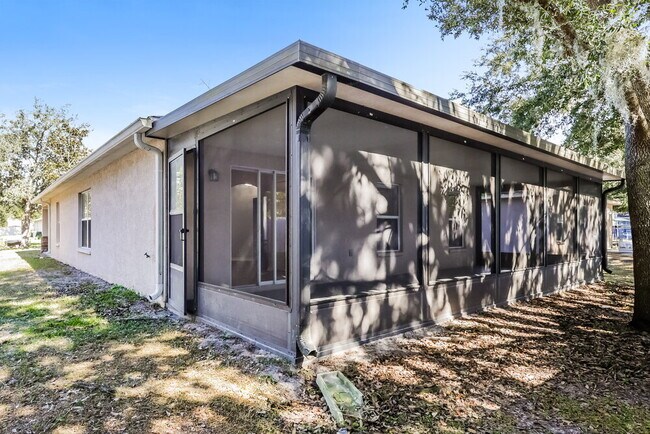 Building Photo - 18530 Kentisbury Ct