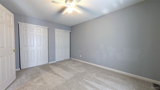 Building Photo - 247 New Richmond Dr