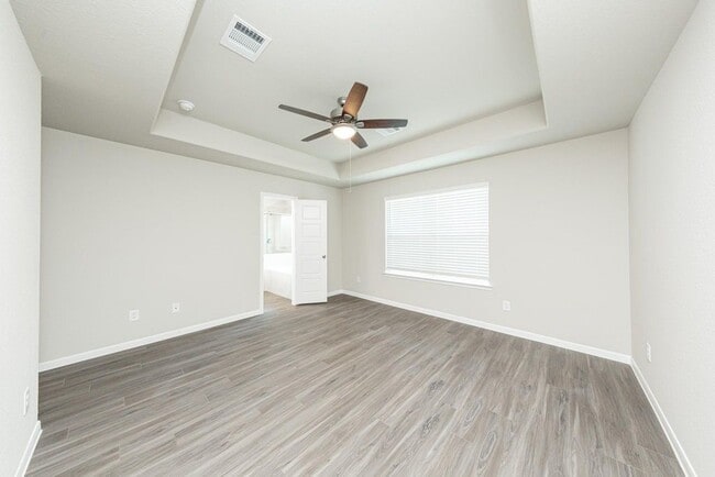 Building Photo - 15631 Buffalo Mdw Ct