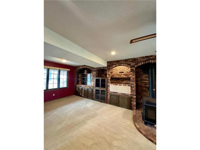 Building Photo - 3601 125th Ave NE