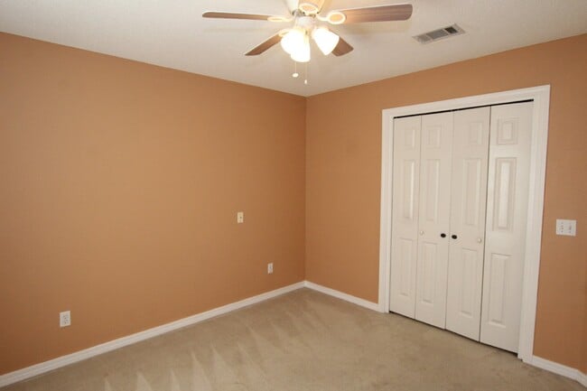 Building Photo - Spacious 3 Bedroom, 2 Bath Brick Home in Southwest Pensacola Near NAS & Beaches