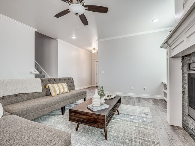 Building Photo - Pool + Deer Creek Schools + 4 bedrooms + 3 car garage + Bonus Room